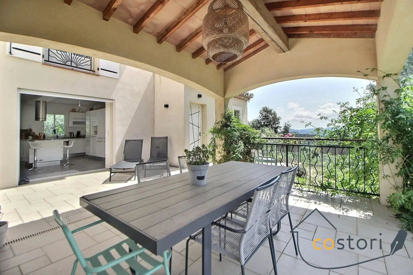 Maison à louer, 186m², Trans-en-Provence