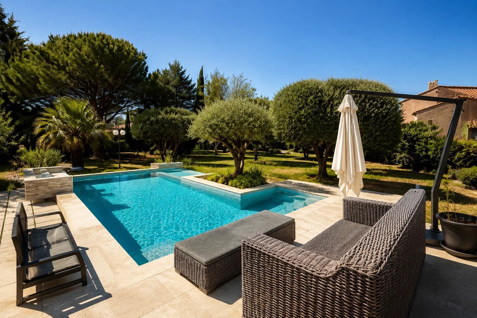 Maison à vendre, 138m², Saint-Cézaire-sur-Siagne
