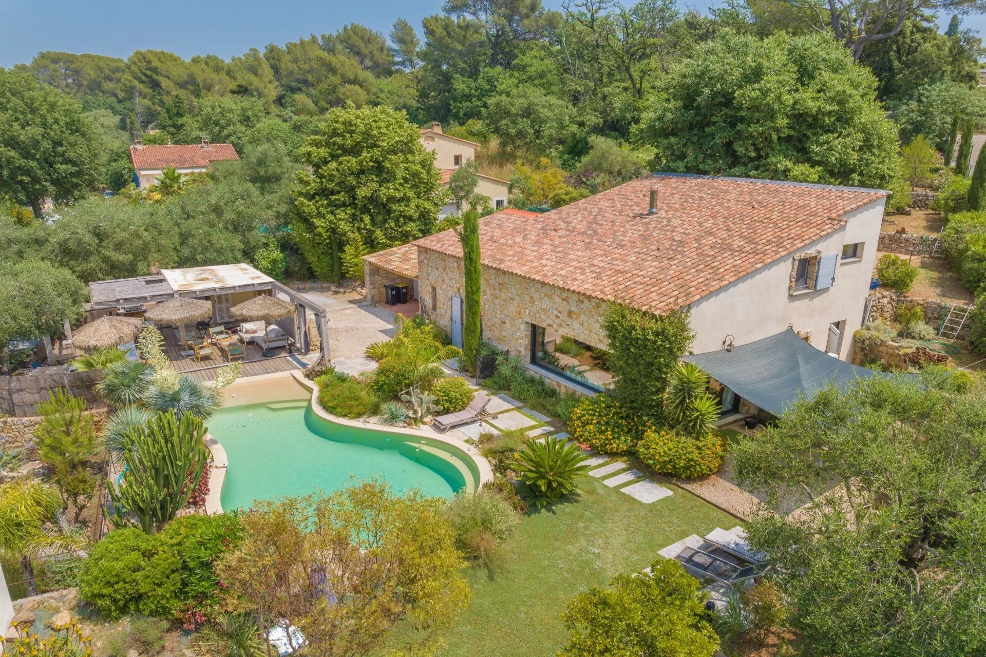 Maison à vendre, 160m², Grasse