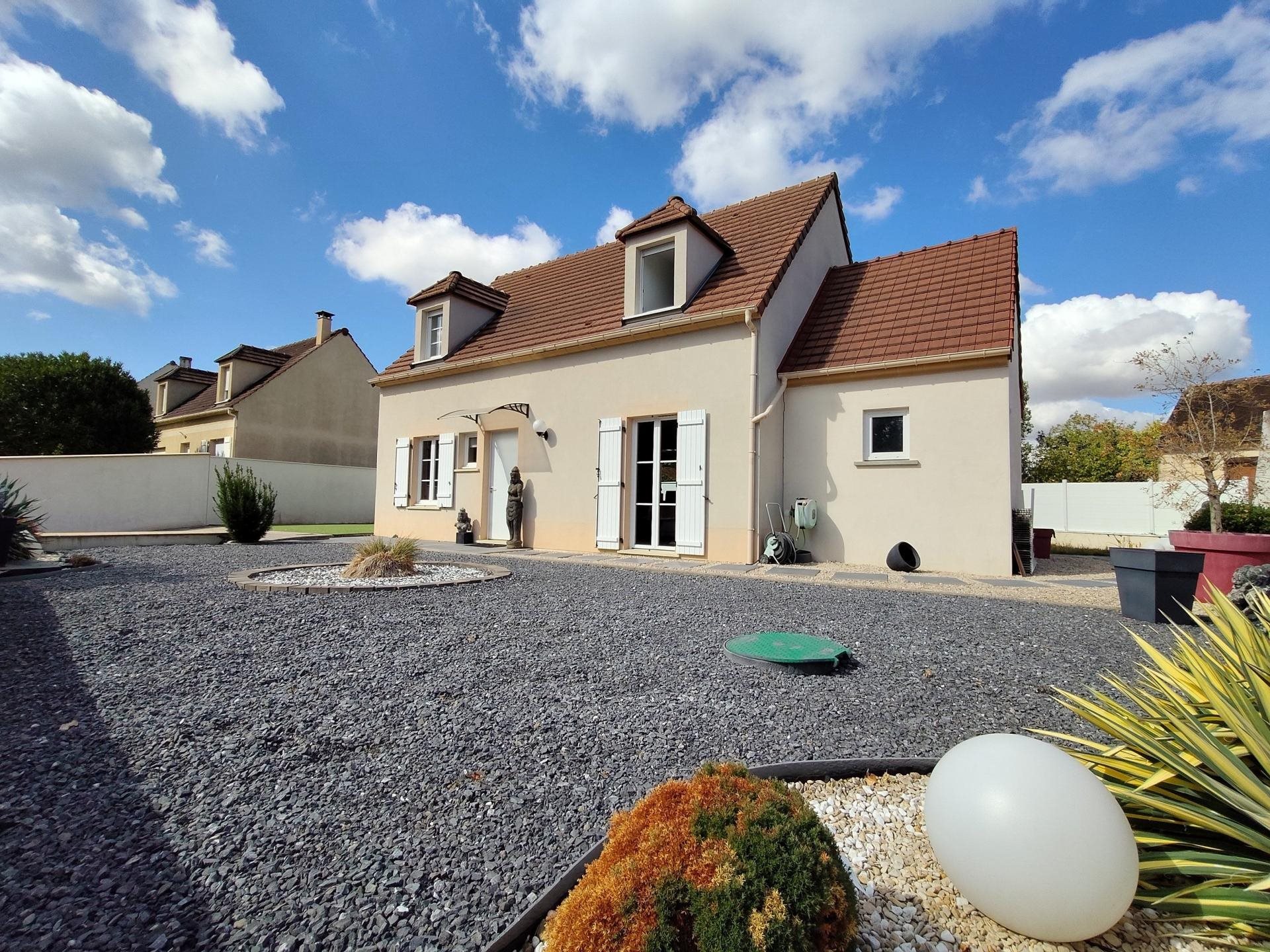 Maison à vendre, 103m², Ivry-le-Temple