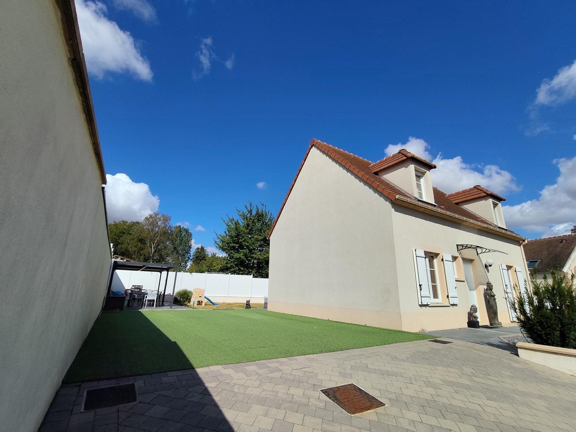 Maison à vendre, 103m², Ivry-le-Temple