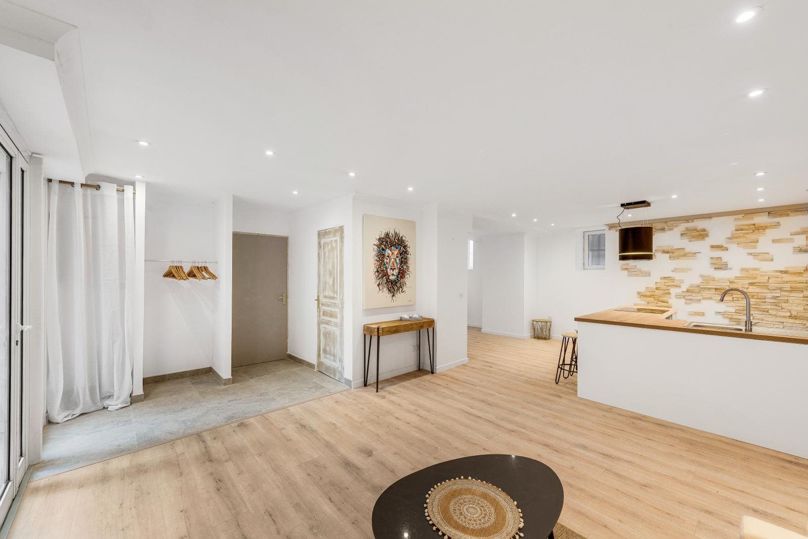 Appartement à vendre, 81m², Fréjus