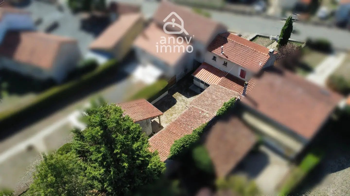 Maison à vendre, 118m², Pleuville