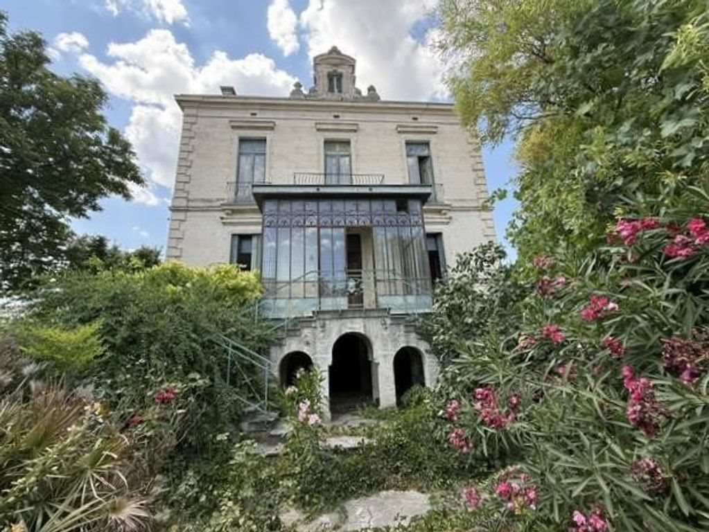 Maison à vendre, 372m², Nîmes
