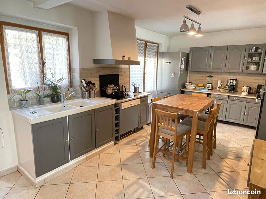 Maison à vendre, 107m², Le Châtelet-en-Brie