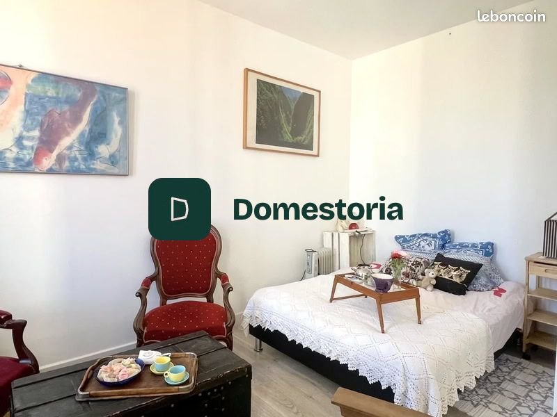 Appartement à louer, 26m², Marseille 8ème
