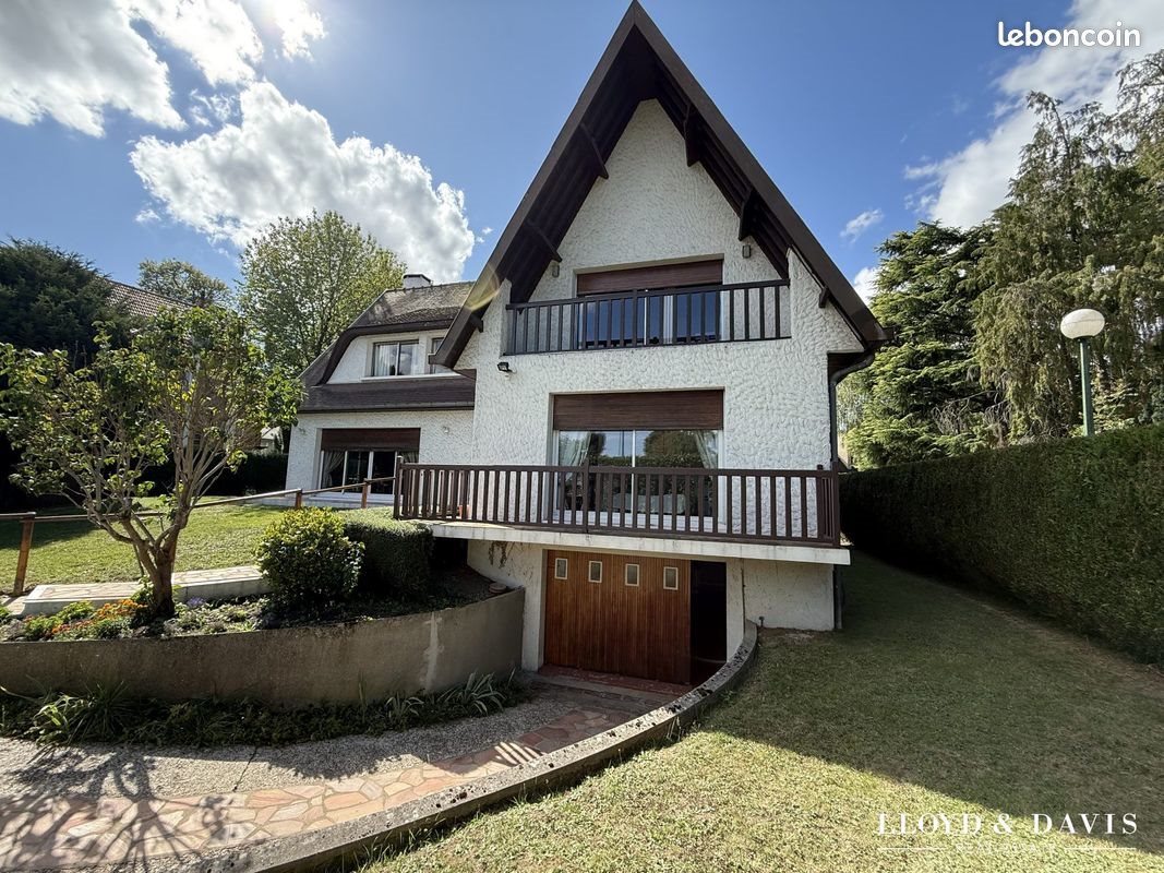 Maison à vendre, 235m², Vaucresson
