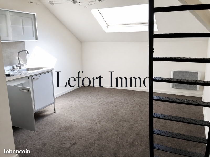 Appartement à louer, 21m², Puteaux