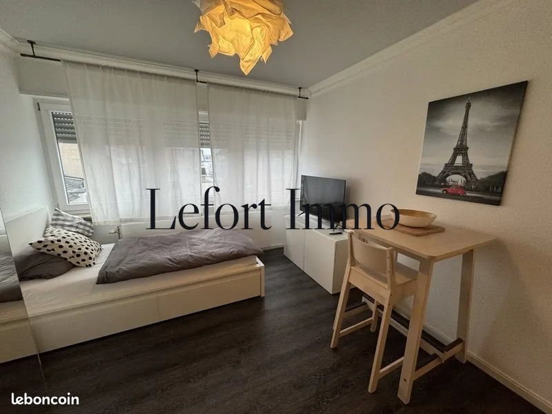 Appartement à louer, 19m², Issy-les-Moulineaux