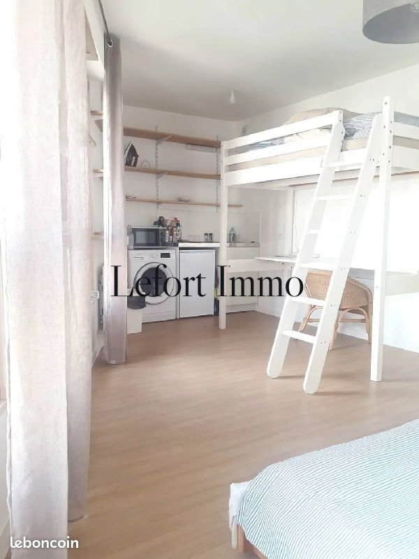 Appartement à louer, 28m², Nanterre