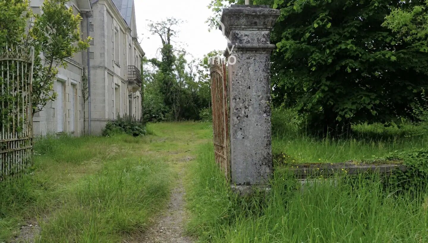 Maison à vendre, 193m², Montlieu-la-Garde
