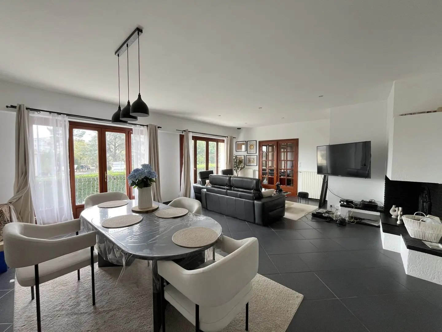 Maison à vendre, 212m², Carbon-Blanc