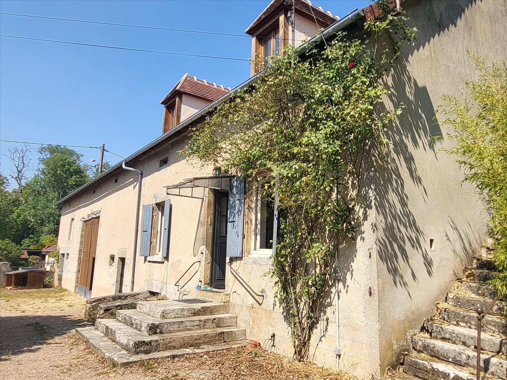 Maison à vendre, 110m², Bazolles