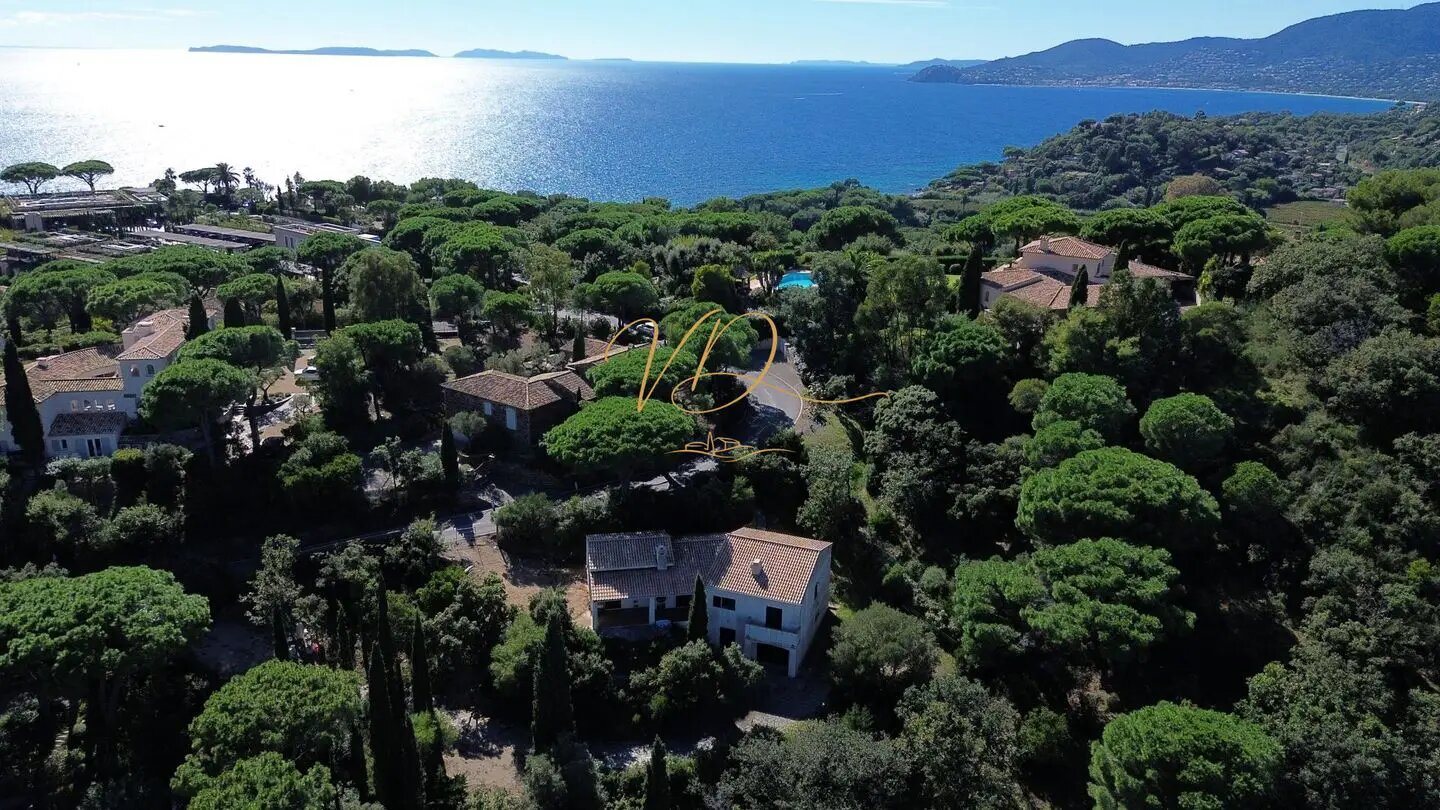 Maison à vendre, 240m², La Croix-Valmer