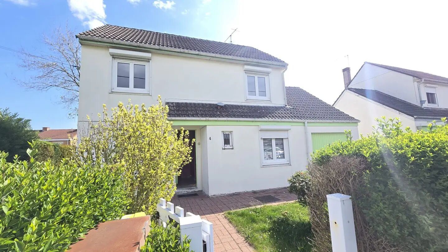 Maison à vendre, 101m², Louvroil