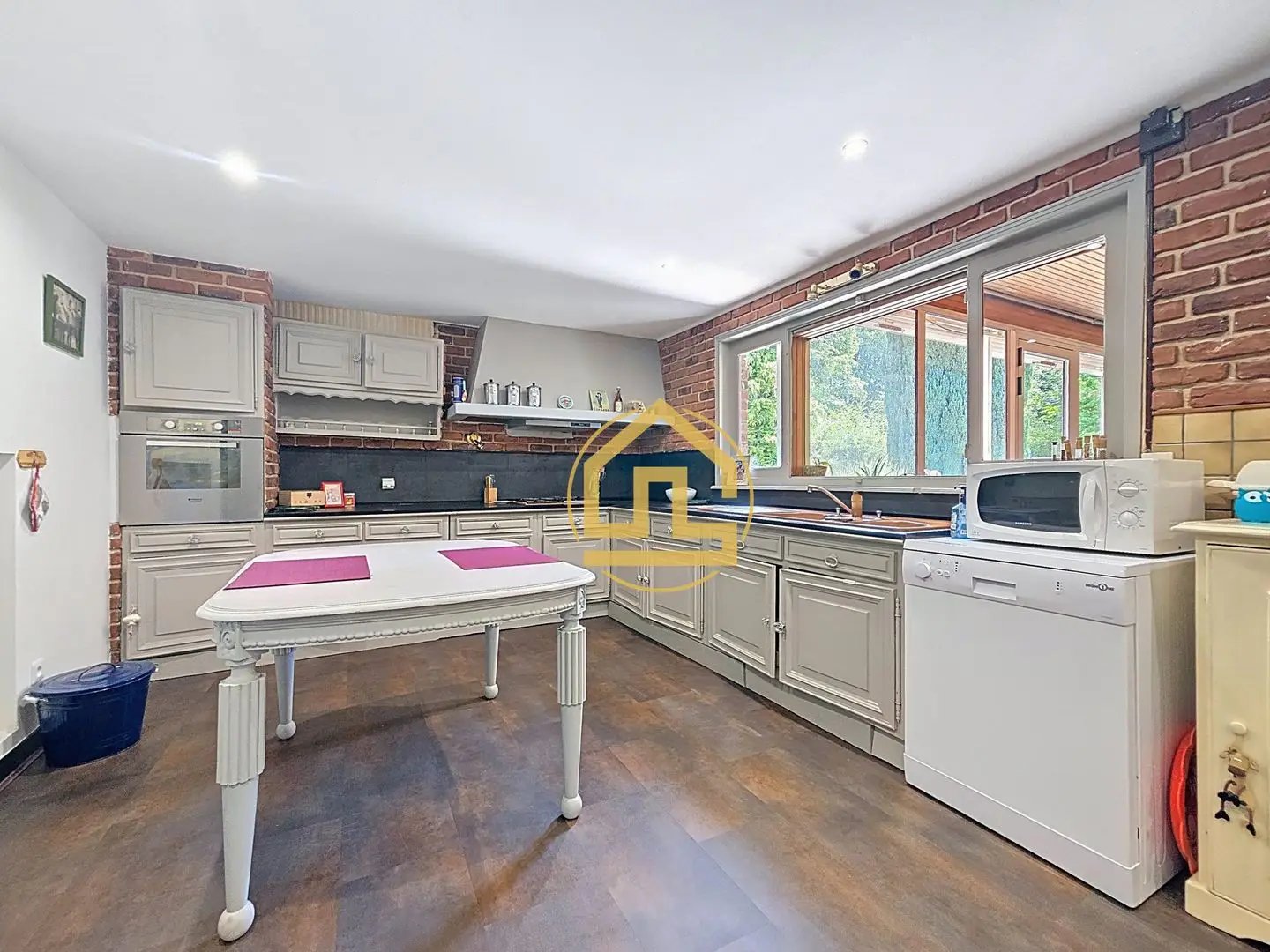 Maison à vendre, 211m², Ghissignies