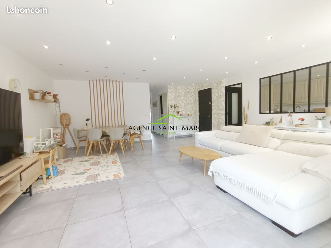 Appartement à vendre, 82m², Mandelieu-la-Napoule