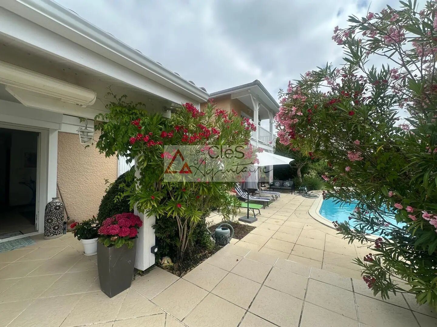 Maison à vendre, 217m², Le Pian-sur-Garonne