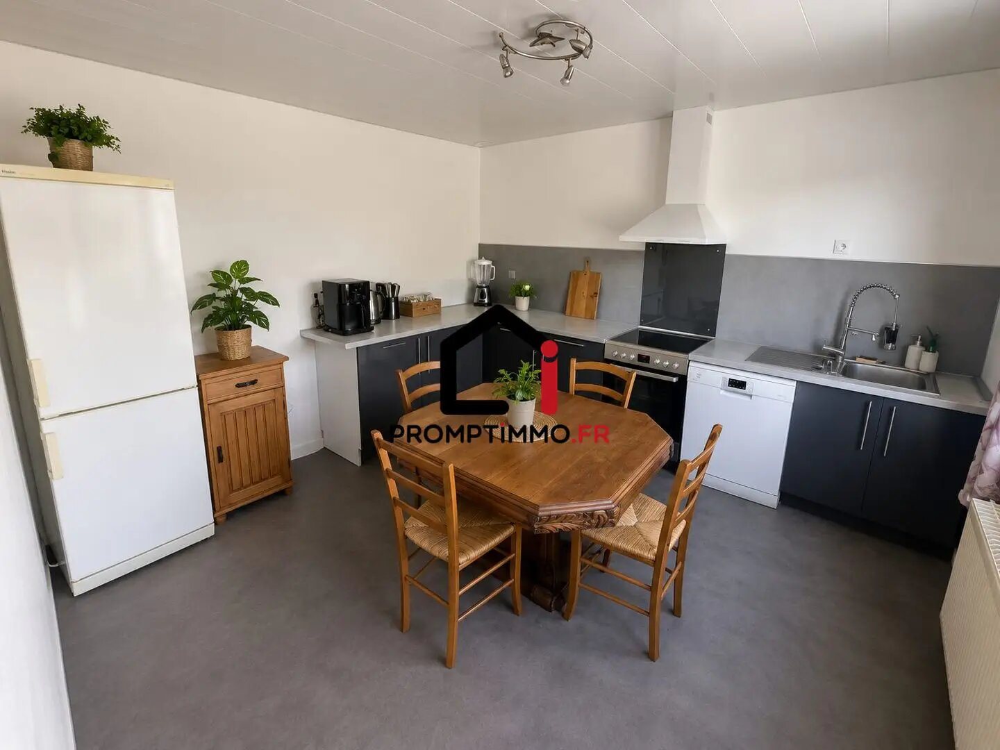 Maison à vendre, 96m², Lougres