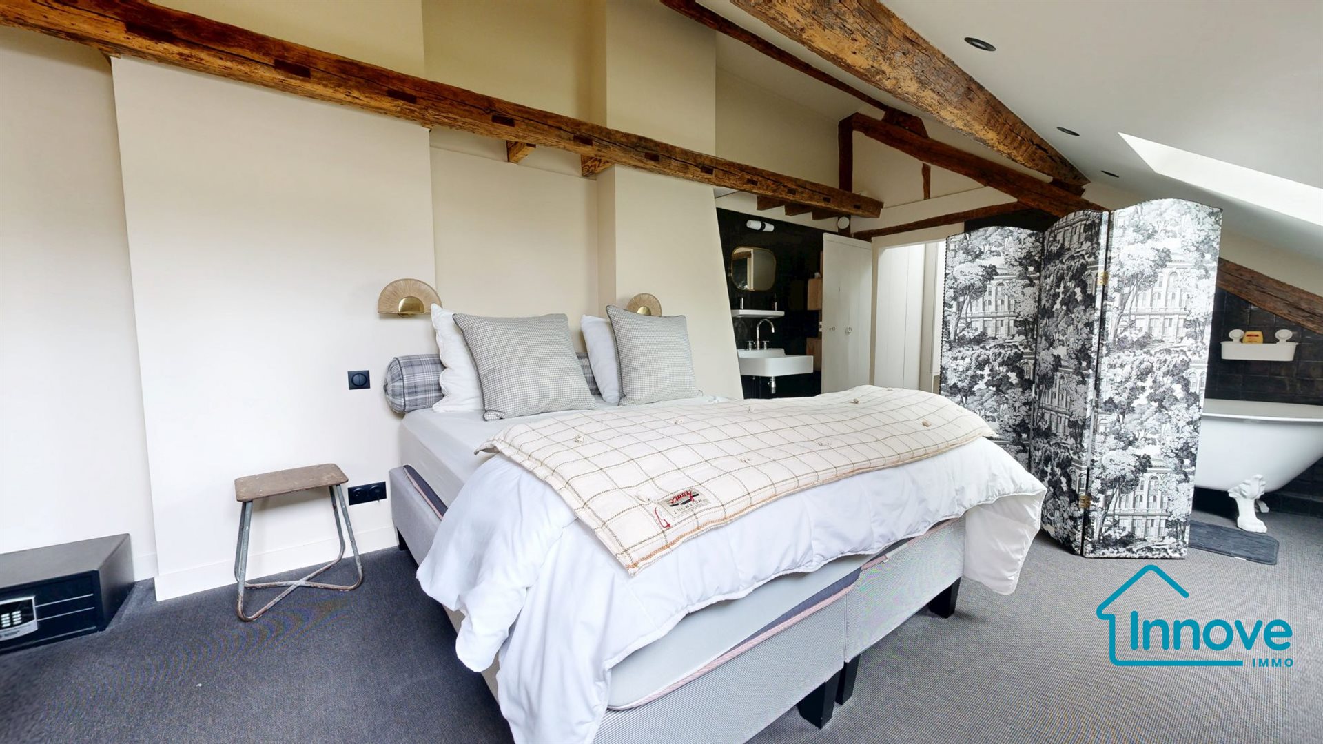 Appartement à louer, 81m², Versailles