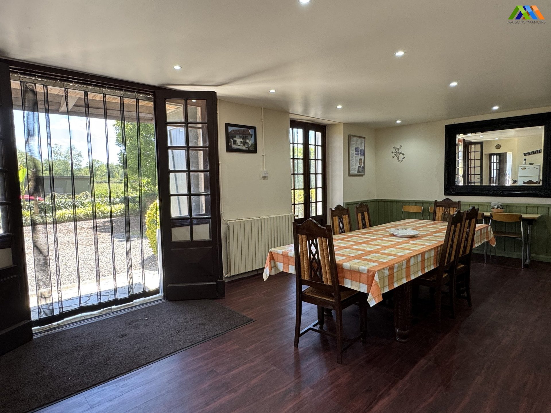 Maison à vendre, 138m², Sauveterre-de-Béarn