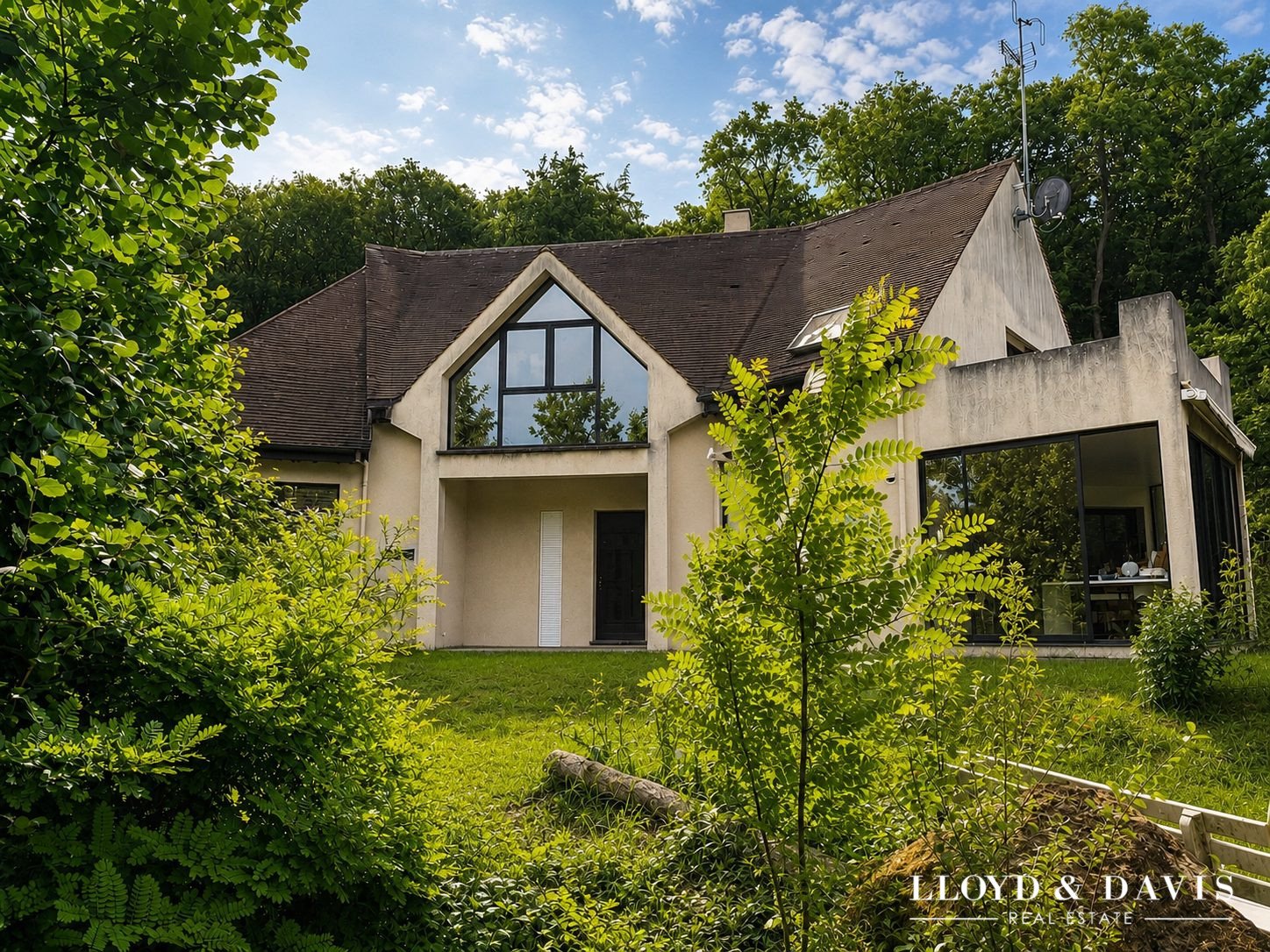 Maison à vendre, 244m², Angicourt