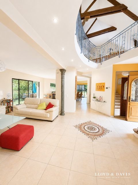 Maison à vendre, 244m², Angicourt