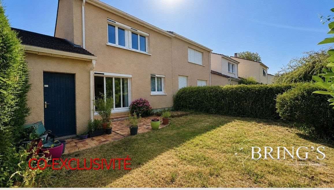 Maison à vendre, 103m², Montigny-le-Bretonneux