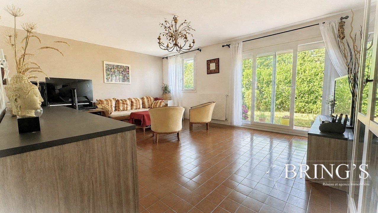 Maison à vendre, 103m², Montigny-le-Bretonneux