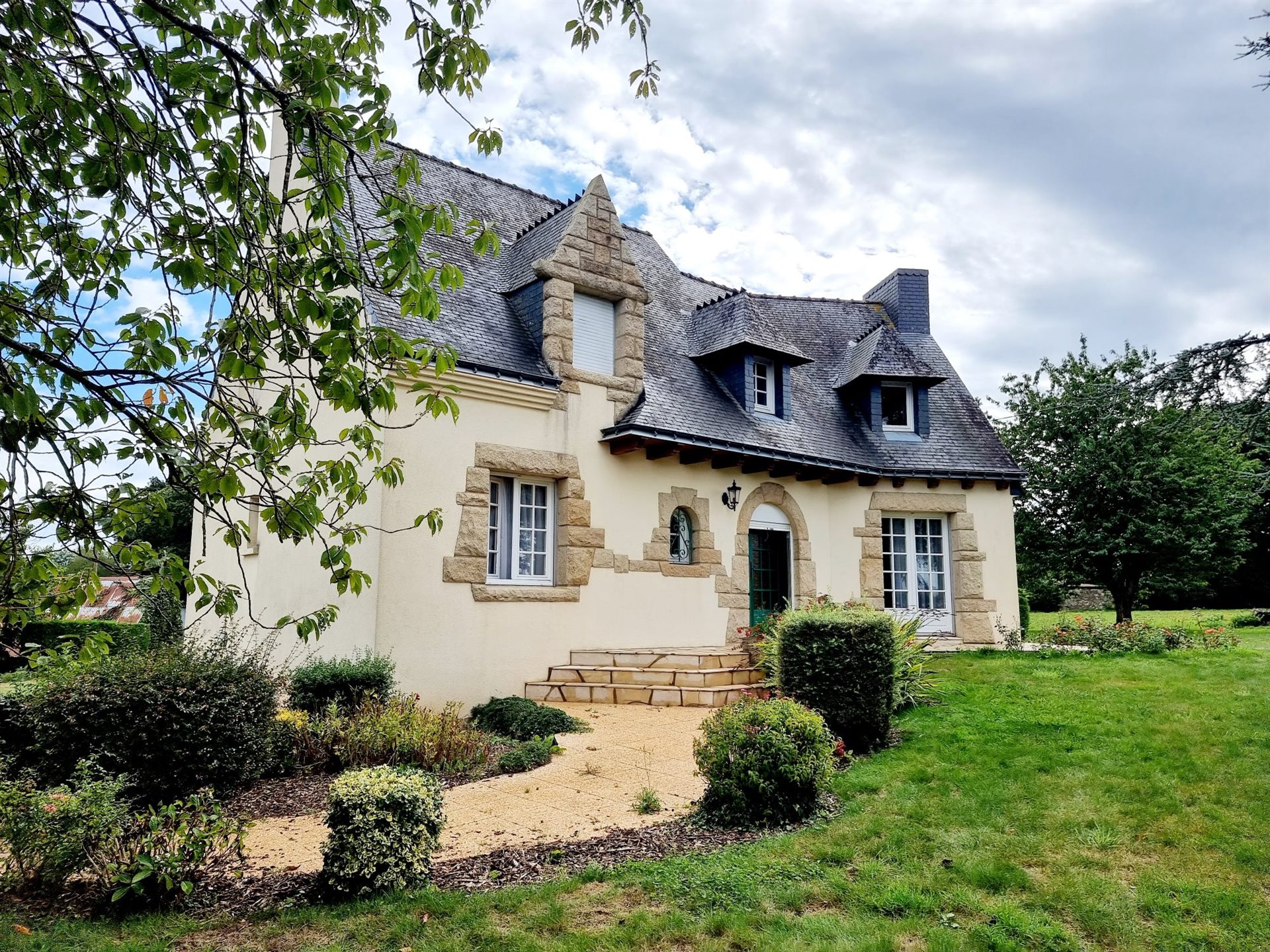 Maison à vendre, 144m², Évellys