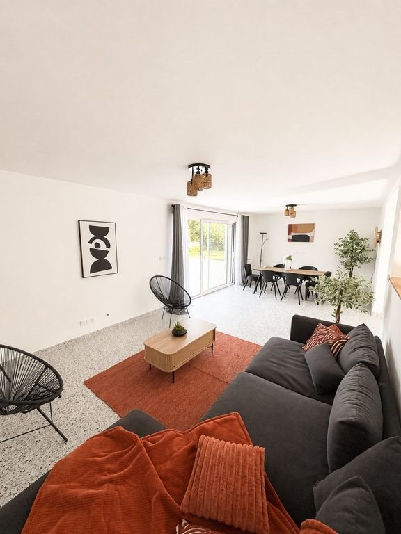 Maison à vendre, 161m², Plescop