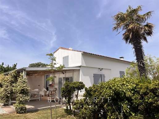Maison 5 pièces 87 m² · à Saint-Clément-des-Baleines · 87 m² · 686 000 €
