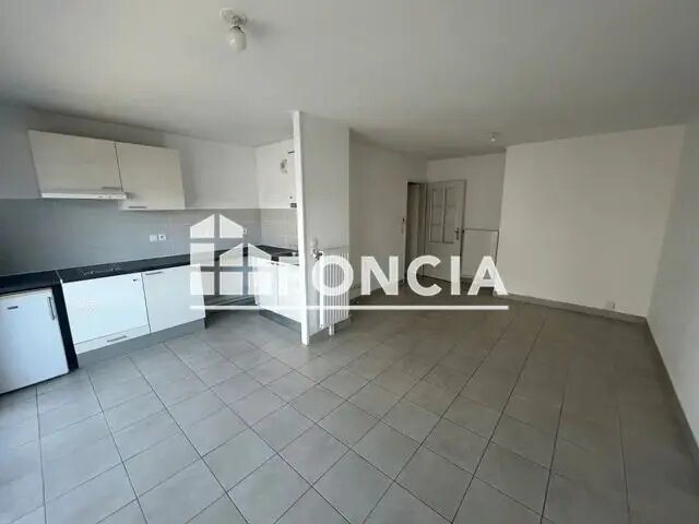 Appartement à louer, 65m², Loos