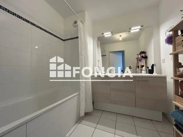 Appartement à louer, 64m², Pérenchies