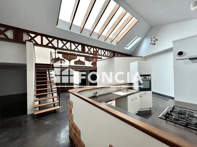 Appartement à louer, 148m², Lille