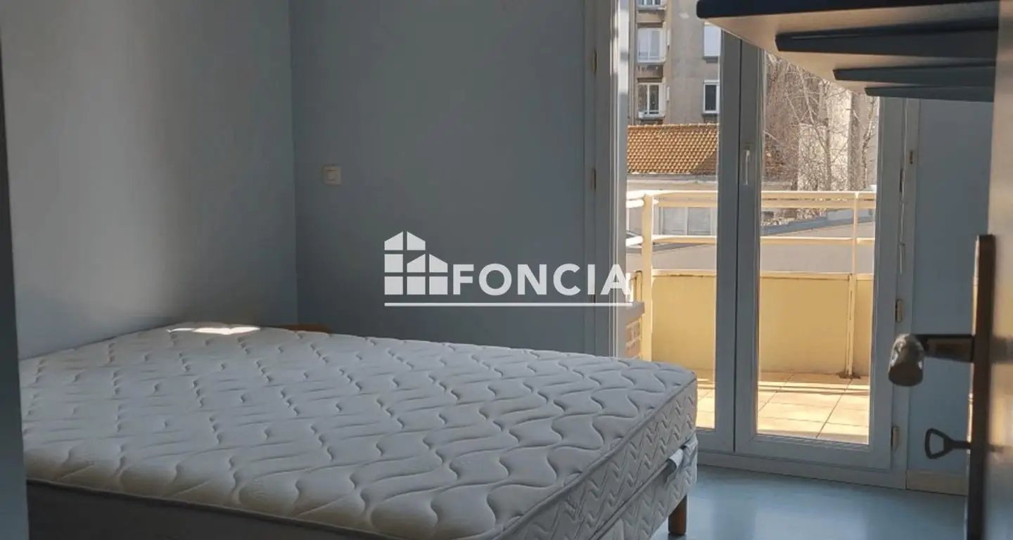 Appartement à louer, 48m², Lille