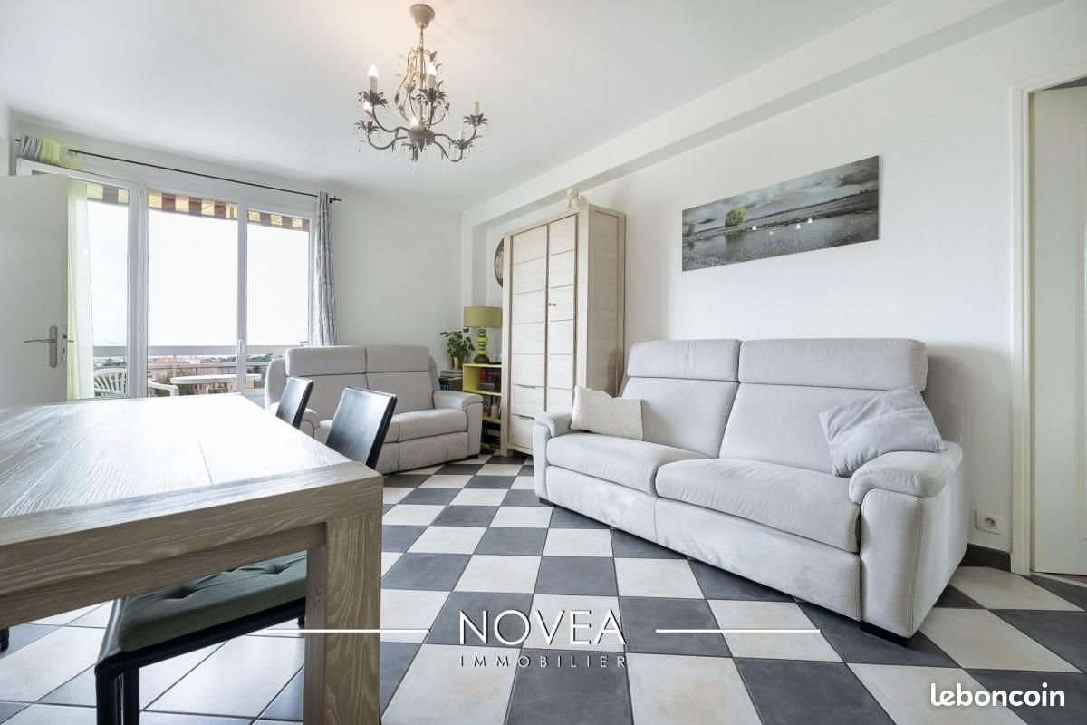 Appartement à vendre, 69m², Sainte-Foy-lès-Lyon