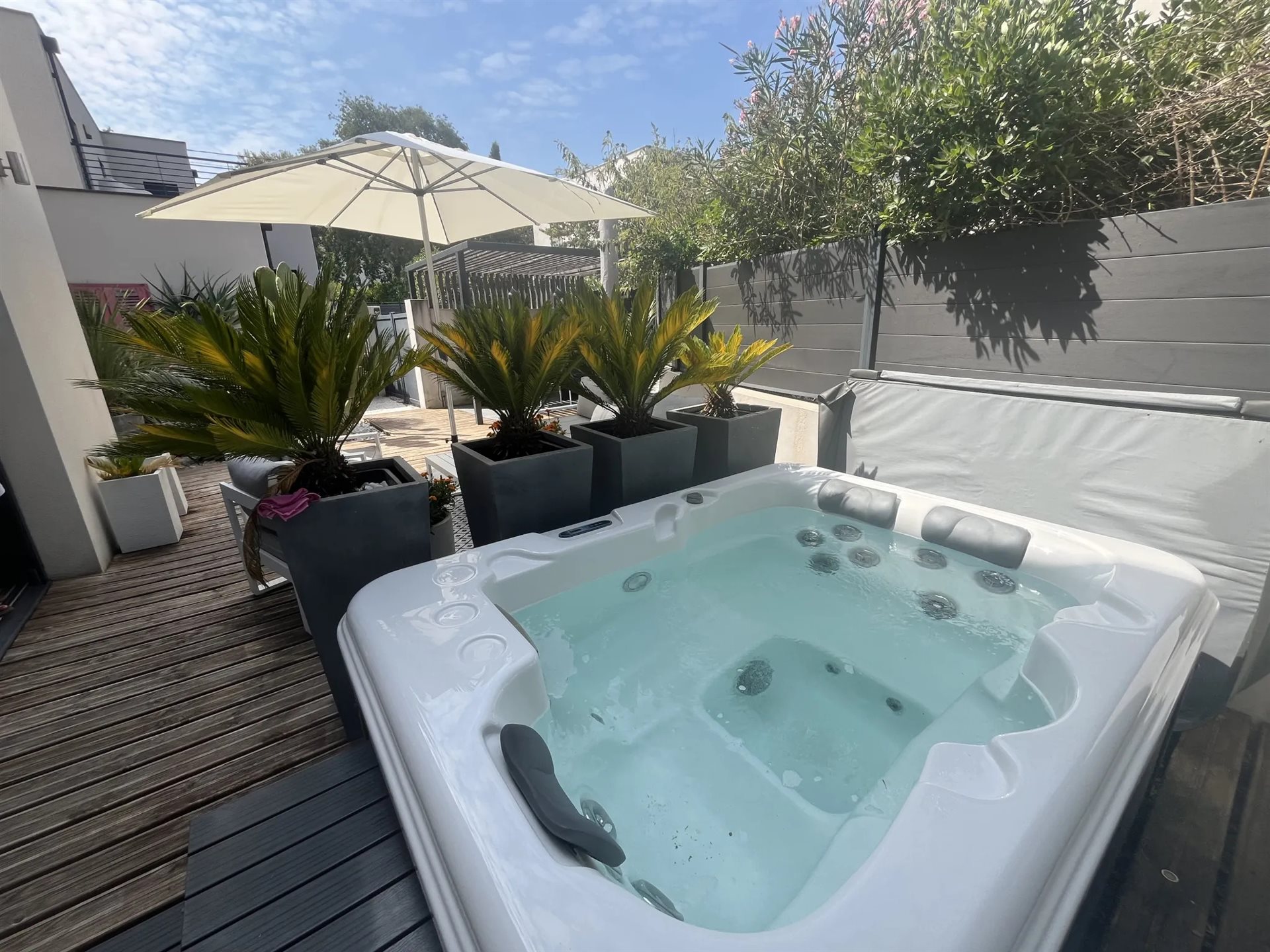 Maison à vendre, 107m², Nîmes