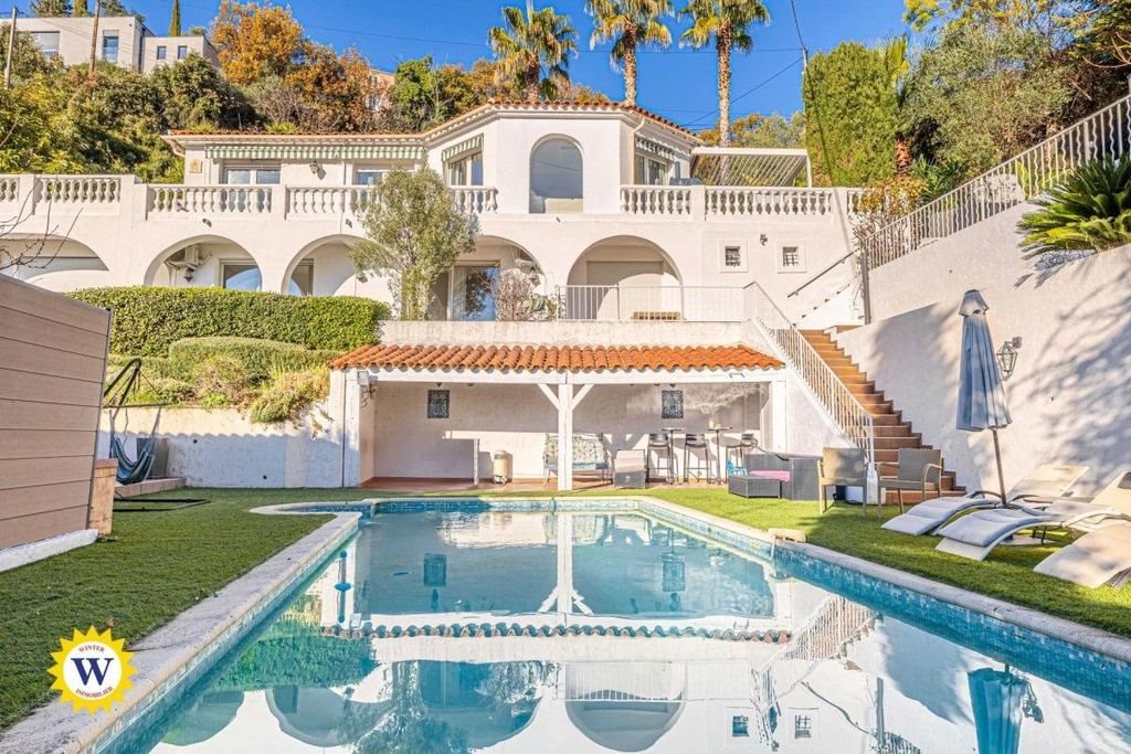 Maison à vendre, 223m², Aspremont