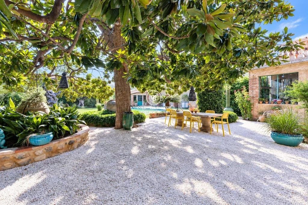 Maison à vendre, 362m², Perpignan