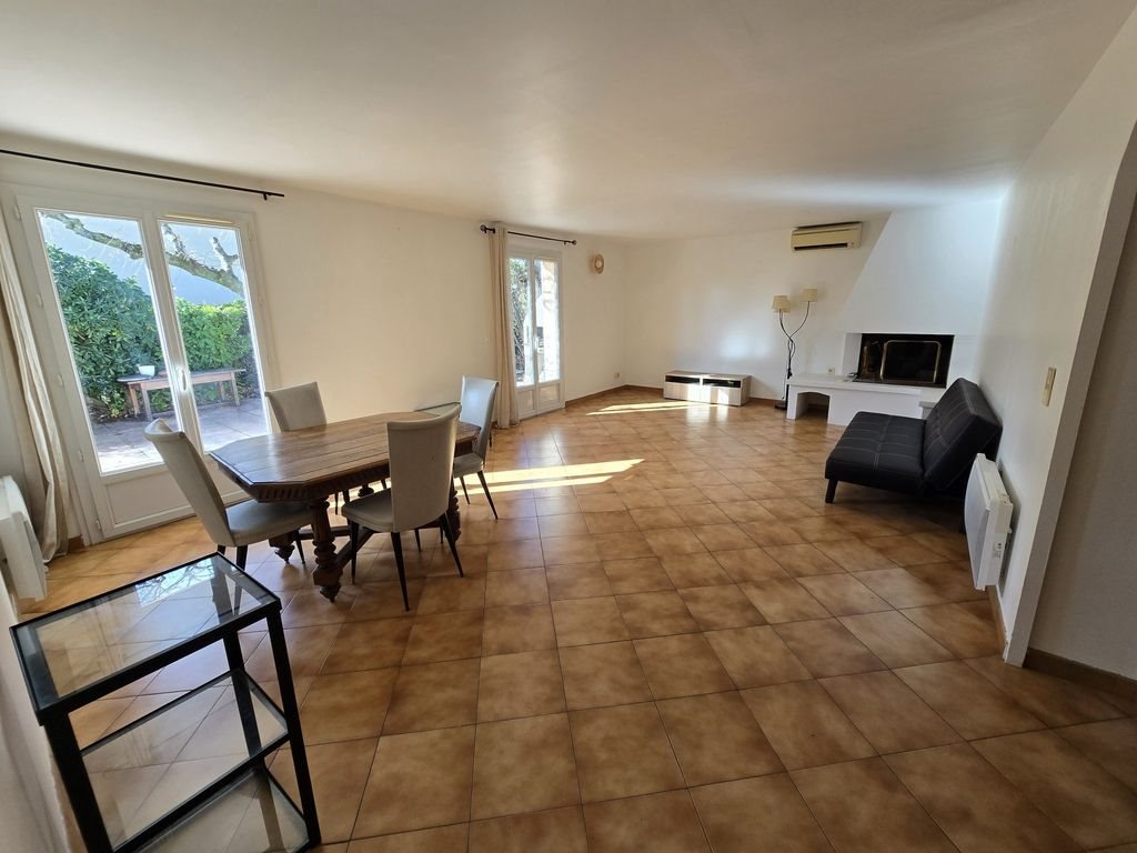 Maison à louer, 98m², Éguilles