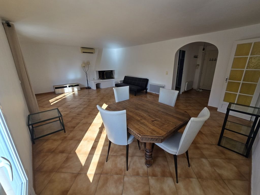 Maison à louer, 98m², Éguilles