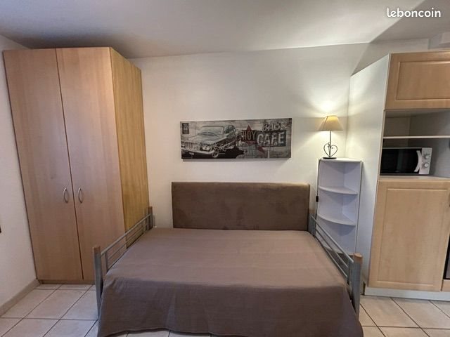 Appartement à louer, 16m², Manosque