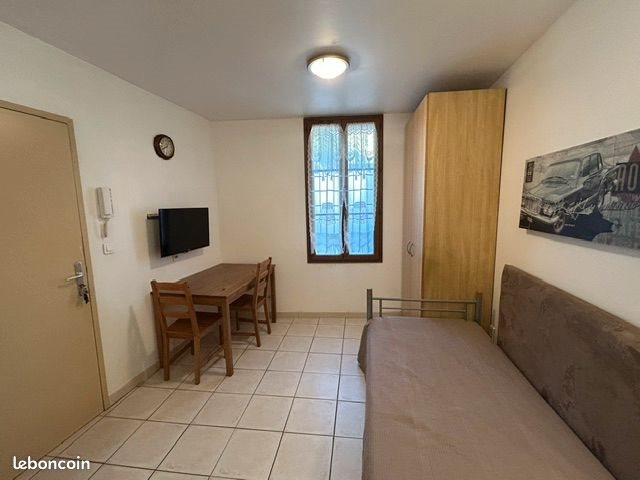 Appartement à louer, 16m², Manosque