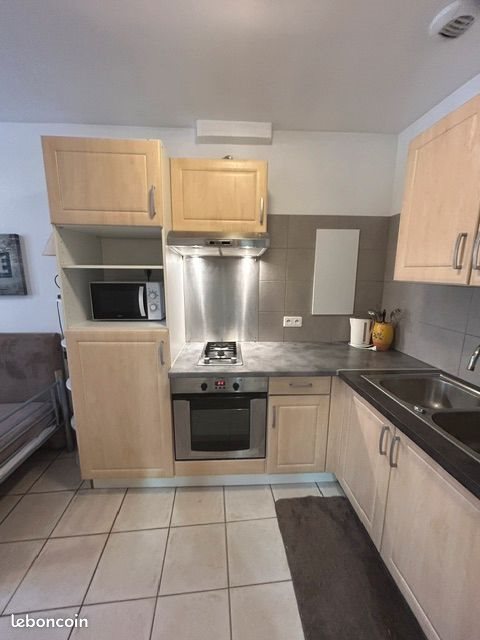 Appartement à louer, 16m², Manosque