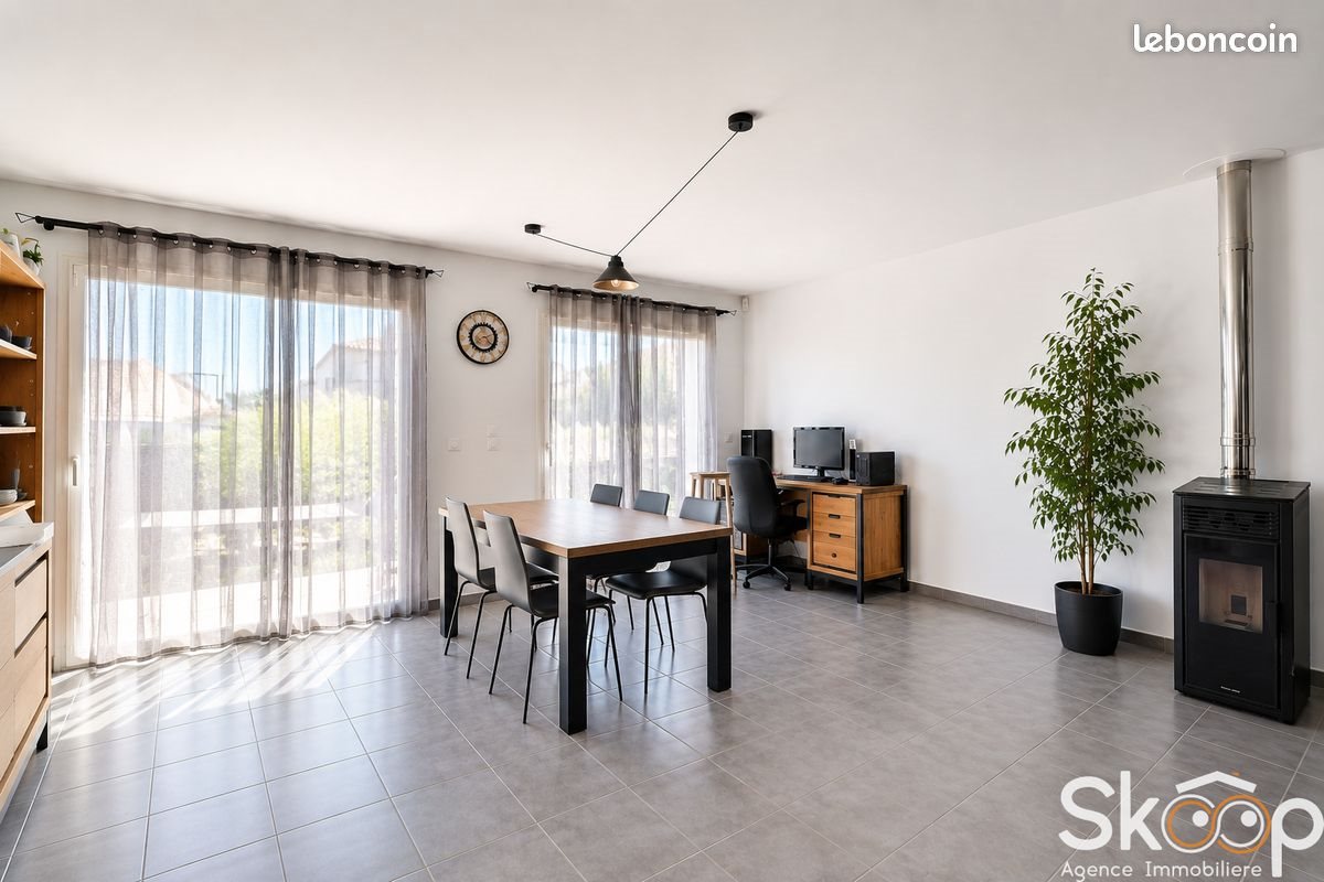 Maison à vendre, 90m², Vacquières