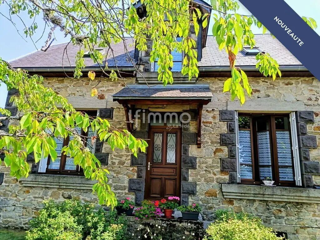 Maison à vendre, 101m², Messeix