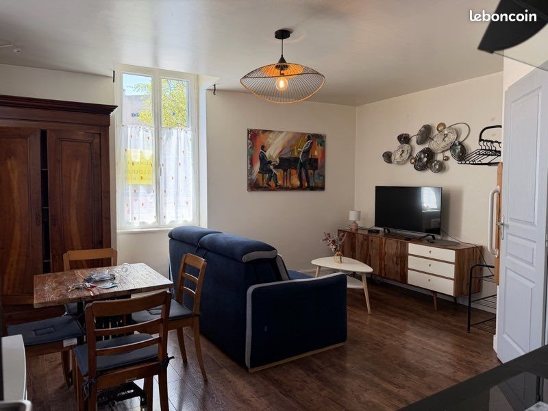Appartement à louer, 23m², Rochefort