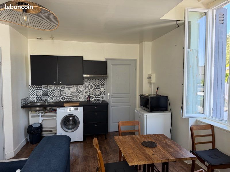 Appartement à louer, 23m², Rochefort