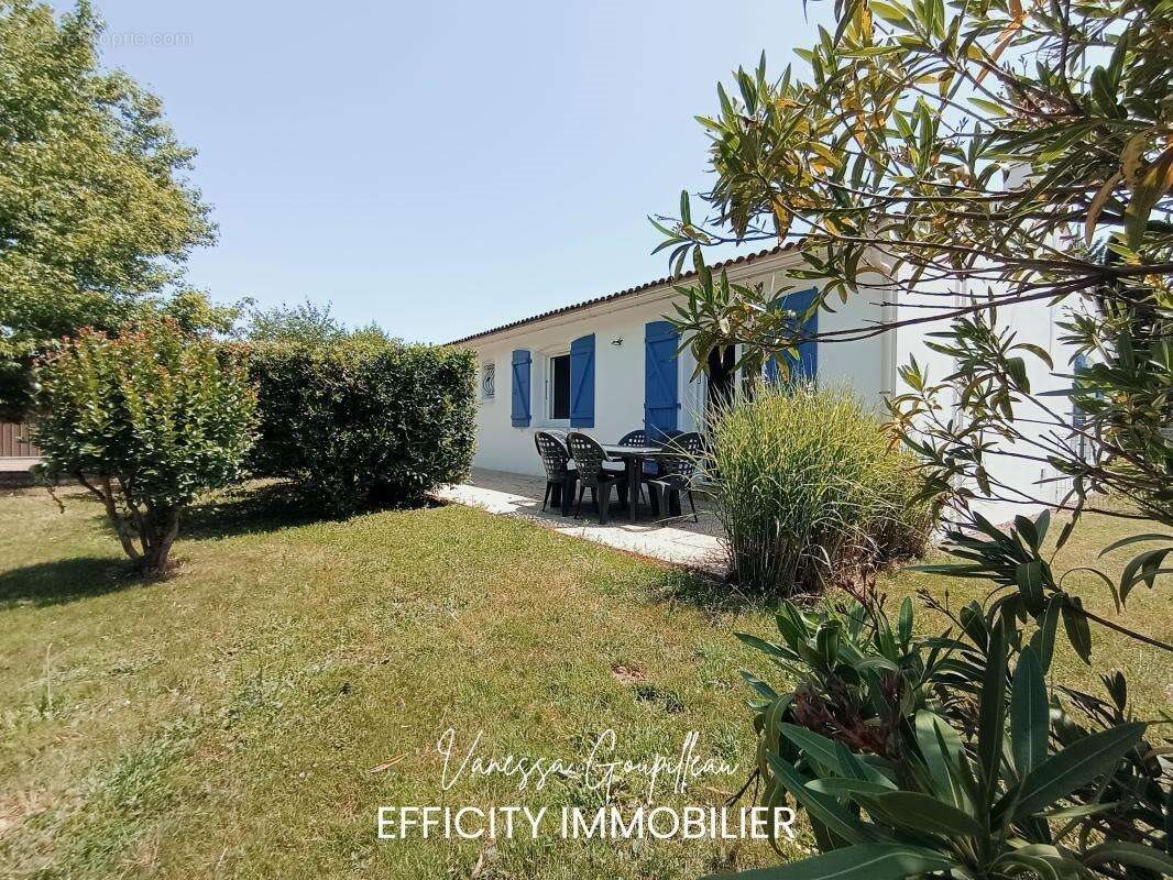 Maison à vendre, 153m², Saint-Hilaire-la-Forêt